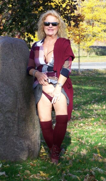 Reine du Cuir pour Dissonance Sensuelle rencontre-Cougar-Paris