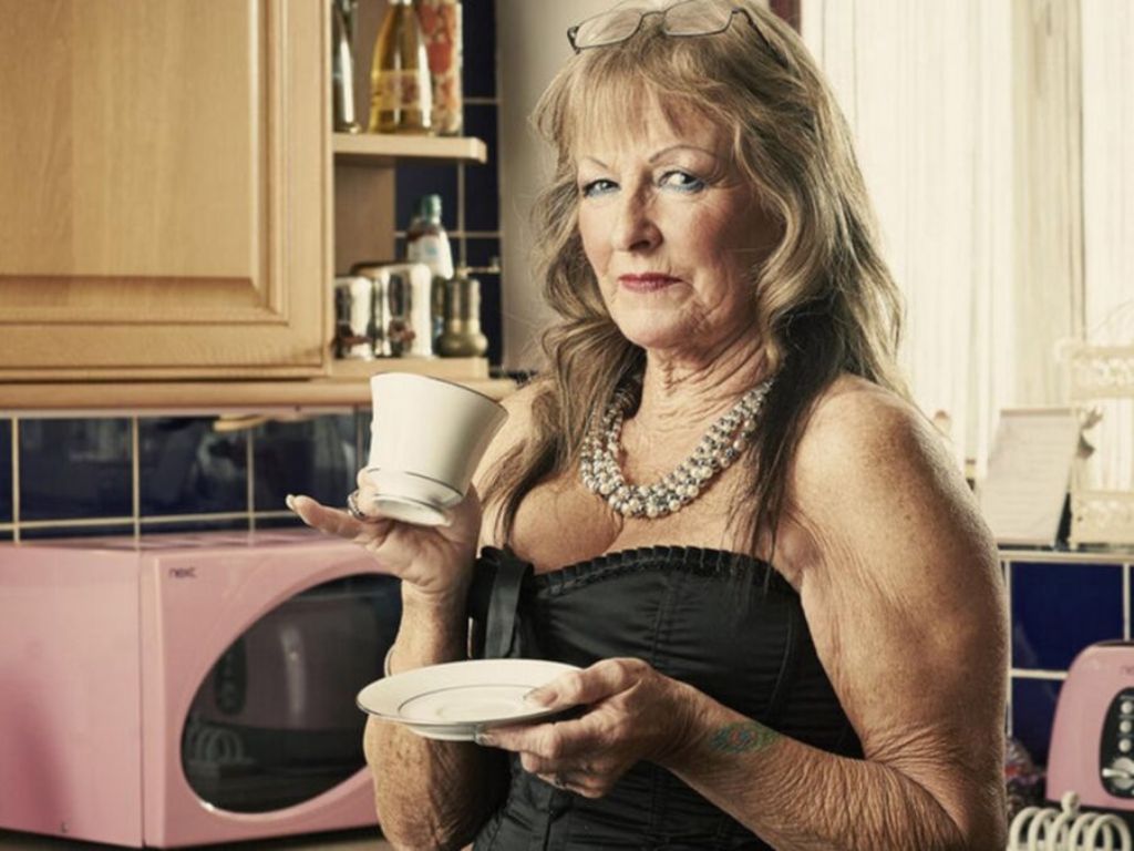 Diva des plaisirs enivrants cherche son soumis à Roubaix rencontre-Cougar-Roubaix