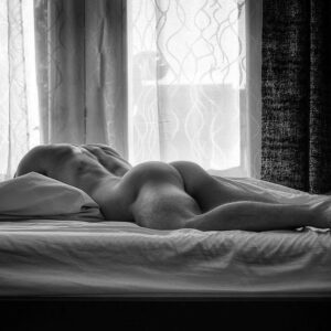 Maîtresse impérieuse cherche soumis à Blois pour jeu consensuel et raffiné rencontre-Blois