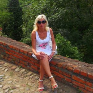 Elisabeth - rencontre-Dominatrice-Amiens