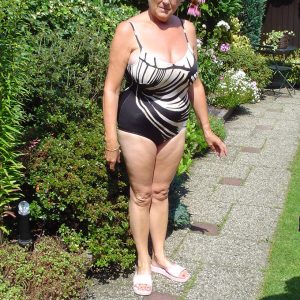 Nadia - rencontre-Dominatrice-Brest