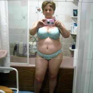 Adrienne - rencontre-Milf-Nantes