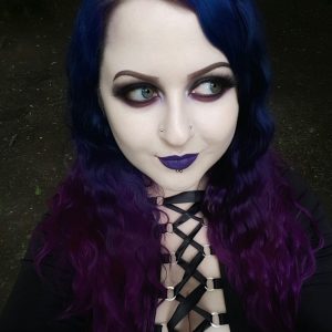 Viens recevoir tes ordres Maya - rencontre-Dominatrice-Meaux