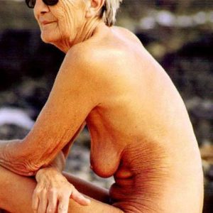 Dispo ce soir après minuit – Architecte d’intérieur cherche soumis sérieux Fabienne - rencontre-Dominatrice-Saint-Quentin