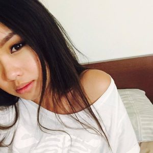 Arrête de faire l’intéressant. Naru - rencontre-Asiatique-Lille