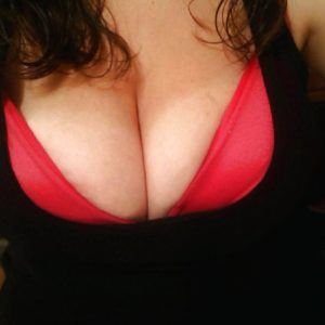 Renée - rencontre-Dominatrice-Charleville-Mézières
