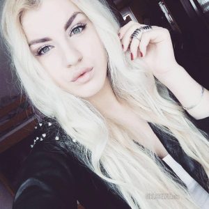 Si tu veux vraiment faire plaisir Nina - rencontre-Dominatrice-Massy