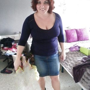 Léa, 42 ans : Je dresse des soumis Léa - rencontre-Milf-Saint-Quentin