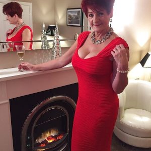 Violette - rencontre-Dominatrice-Châteauroux